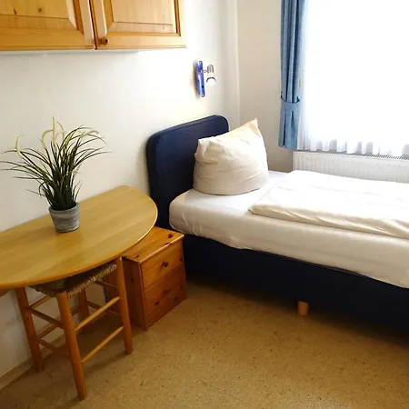 Specht - Haus Grauer Esel -2- *